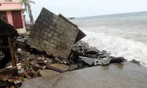 കേരളതീരത്ത്​ മെയ്​ 17വരെ ഉയർന്ന തിരമാലക്കും കടലാക്രമണത്തിനും സാധ്യത