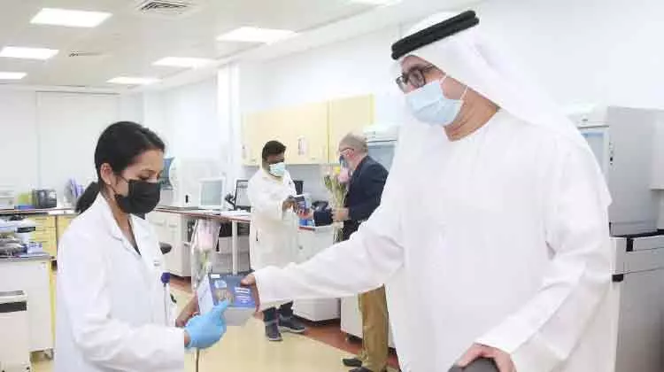 നഴ്സുമാരെ ആദരിച്ചു നഴ്സുമാരെ ആദരിച്ചു