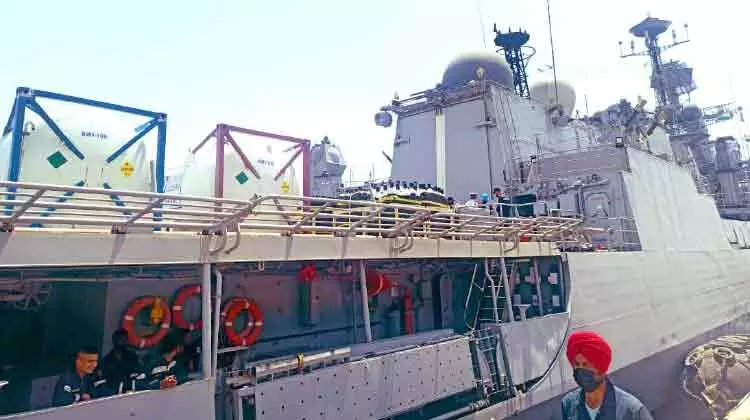 ഗൾഫിൽനിന്ന്​ ​ഇന്ത്യൻ നാവികസേന 2000 മെട്രിക്​ ടൺ ഓക്​സിജൻ കൂടി എത്തിക്കും