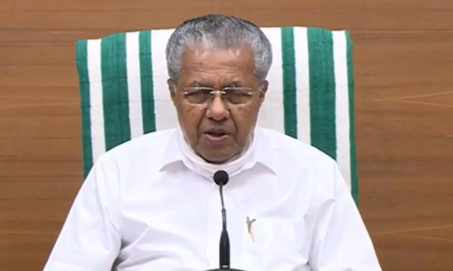 മലപ്പുറത്ത്​​ നിയന്ത്രണം കർക്കശമാക്കും - മുഖ്യമന്ത്രി