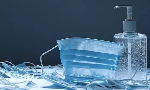 പി.പി.ഇ കിറ്റിനും മാസ്ക്കിനും അമിതവില; അഞ്ചു സ്ഥാപനങ്ങൾക്കെതിരെ കേസ് പി.പി.ഇ കിറ്റിനും മാസ്ക്കിനും അമിതവില; അഞ്ചു സ്ഥാപനങ്ങൾക്കെതിരെ കേസ്