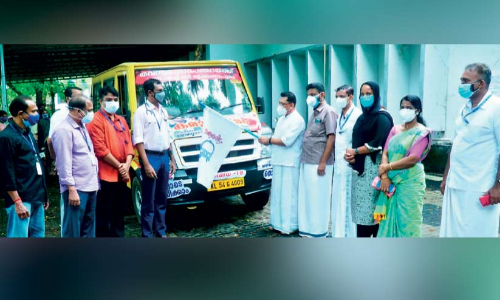 If there is an illness, the ‘hospital’ in Thavanur will reach the homes