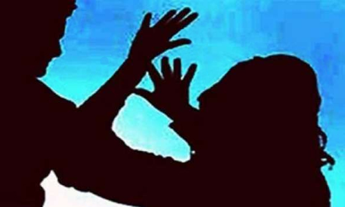 വിവാഹ വാഗ്ദാനം നല്‍കി വനിതാ ഡോക്ടറെ പീഡിപ്പിച്ച ആദായ നികുതി കമ്മീഷ്ണര്‍ അറസ്റ്റില്‍