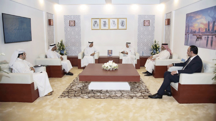 യു.എ.ഇ മന്ത്രി ബഹ്റൈൻ പവിലിയൻ സന്ദർശിച്ചു യു.എ.ഇ മന്ത്രി ബഹ്റൈൻ പവിലിയൻ സന്ദർശിച്ചു