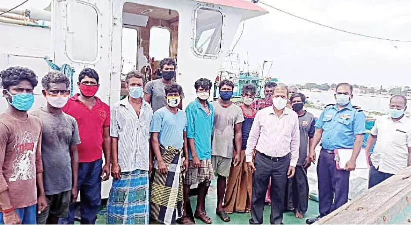fishermen rescued from sea fishermen rescued from sea