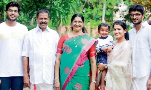 MV Govindan and Fmaily