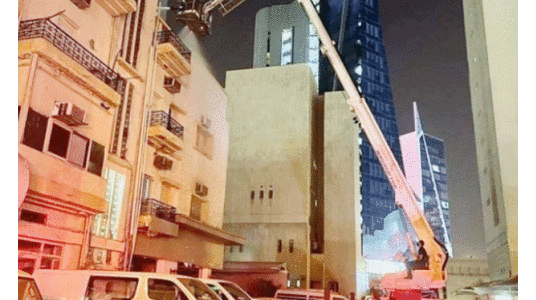 മി​ർ​ഗ​ബി​ലെ കെ​ട്ടി​ട​ത്തി​ല്‍ തീ​പി​ടി​ത്തം