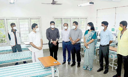 കോവിഡ് ബാധിതർക്ക്​ കൊച്ചിയില്‍ ഫീല്‍ഡ് ആശുപത്രി