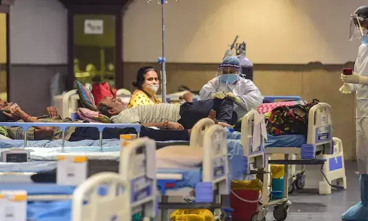 കോവിഡ് രണ്ടാം തരംഗം ജൂലൈയിൽ അവസാനിക്കും; മൂന്നാം തരംഗം ആറ് മാസത്തിന് ശേഷം കോവിഡ് രണ്ടാം തരംഗം ജൂലൈയിൽ അവസാനിക്കും; മൂന്നാം തരംഗം ആറ് മാസത്തിന് ശേഷം