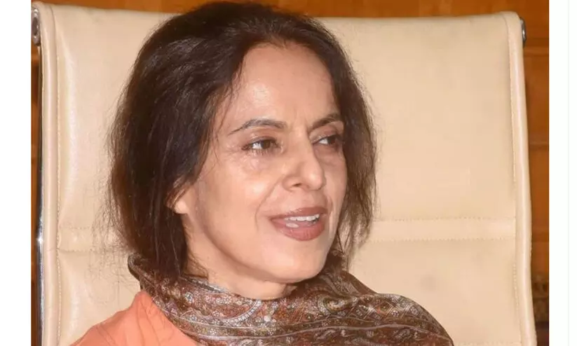 പ്രിയതമെൻറ മരണത്തിെൻറ 41ാം ദിനം ഉർദു എഴുത്തുകാരി തരന്നും റിയാസ് കോവിഡ് ബാധിച്ചുമരിച്ചു പ്രിയതമെൻറ മരണത്തിെൻറ 41ാം ദിനം ഉർദു എഴുത്തുകാരി തരന്നും റിയാസ് കോവിഡ് ബാധിച്ചുമരിച്ചു