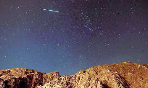 യു.​എ.​ഇ കാ​ത്തി​രി​ക്കു​ന്നു ഏ​ഴ്​ ആ​കാ​ശ വി​സ്​​മ​യ​ങ്ങ​ൾ​ക്ക്​