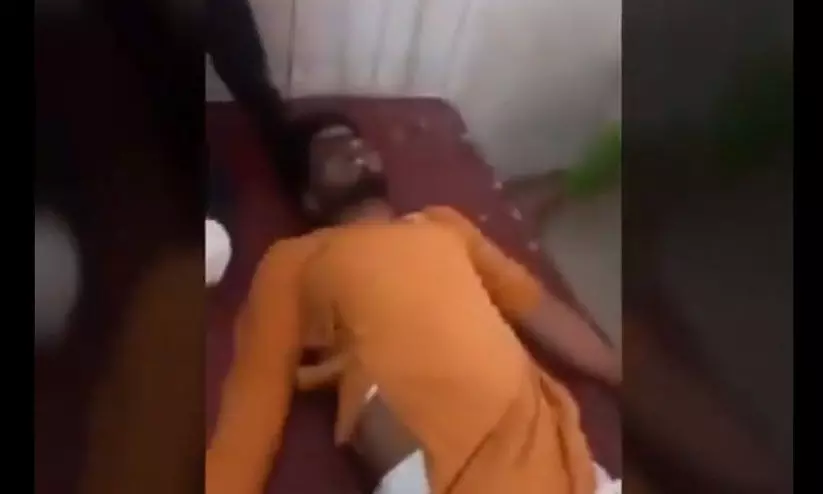 യു.പിയിൽ പച്ചക്കറി വിറ്റ 17കാരനെ പൊലീസ്​ അടിച്ചുകൊന്നു