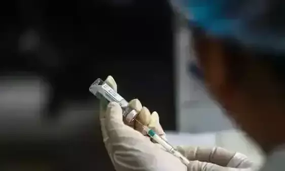 വ്യത്യസ്ത വാക്സിനുകൾ ഓരോ ഡോസ് വീതം കുത്തിവെച്ചാൽ എന്തു സംഭവിക്കും?