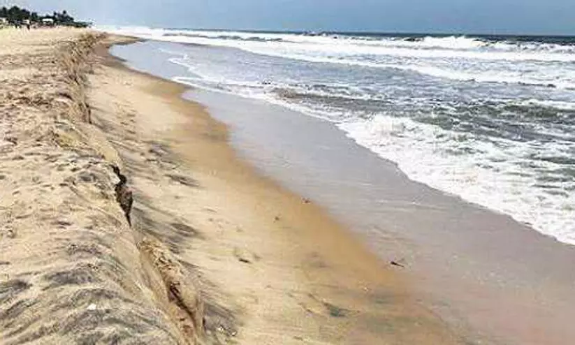 കോസ്റ്റൽ സോൺ മാനേജ്മെൻറ് പ്ലാൻ; അഞ്ചു പഞ്ചായത്തുകൾക്ക് തീരദേശ കെട്ടിടനിർമാണത്തിന് ഇളവുകൾ കോസ്റ്റൽ സോൺ മാനേജ്മെൻറ് പ്ലാൻ; അഞ്ചു പഞ്ചായത്തുകൾക്ക് തീരദേശ കെട്ടിടനിർമാണത്തിന് ഇളവുകൾ