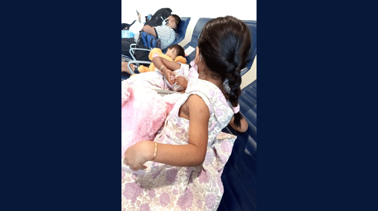 30 മണിക്കൂർ ദുരിതം; ഒടുവിൽ വിമാനം പറന്നു