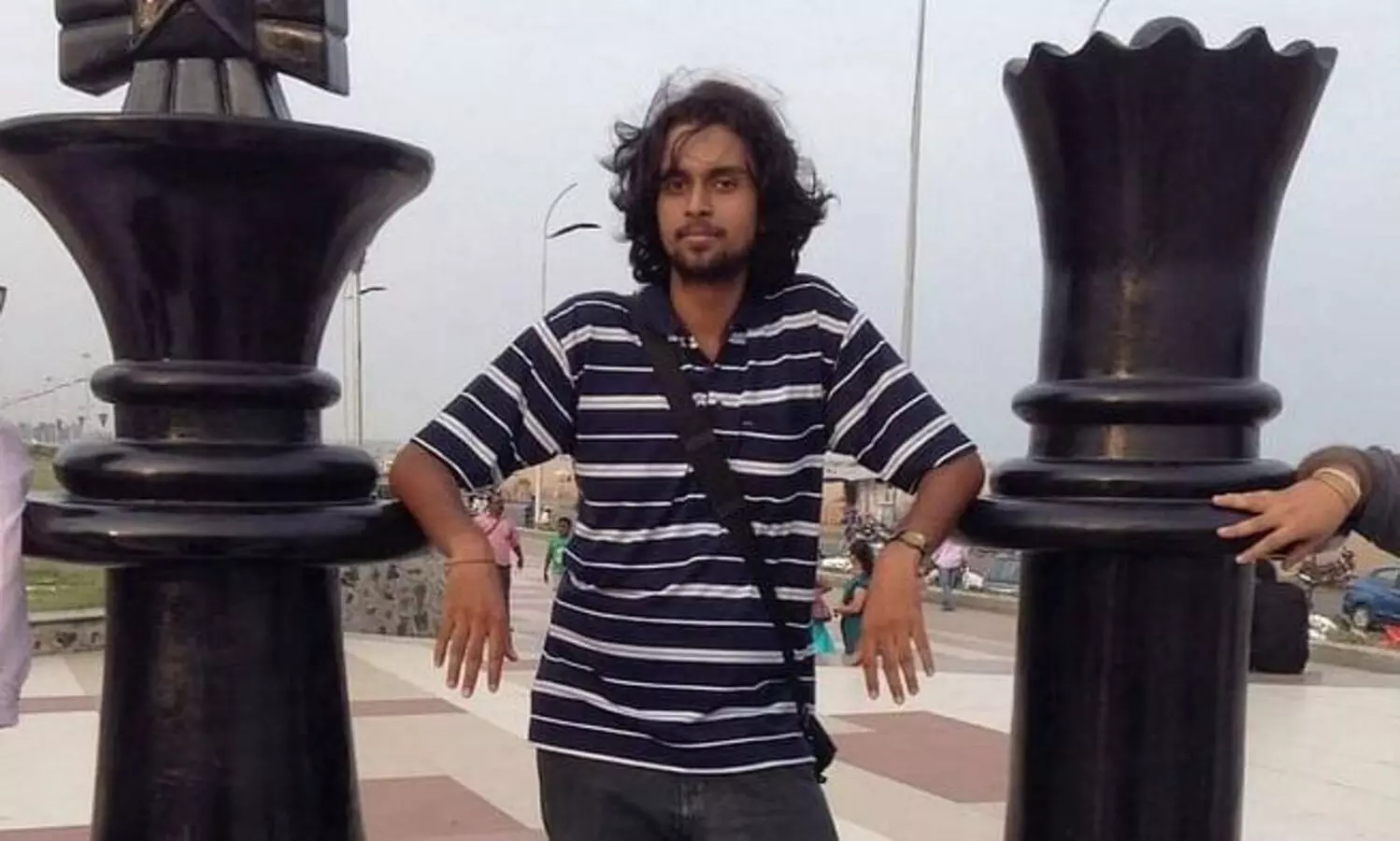 ഒരു ട്വീറ്റു കൊണ്ട്​ കോവിഡ്​ കേന്ദ്രം ശുചീകരിച്ച 28 കാരൻ പത്രപ്രവർത്തകൻ കോവിഡിന്​ കീഴടങ്ങി