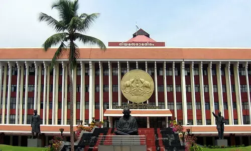 നു​ണ​ക്ക്​​ നി​കു​തി!