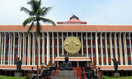 കോവിഡ് മരണനിരക്കിനെ ചൊ​ല്ലി സഭയില്‍ ഭരണപക്ഷ-പ്രതിപക്ഷ തര്‍ക്കം