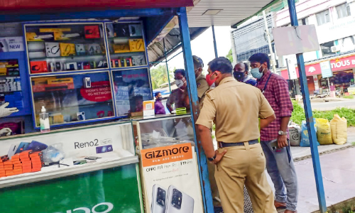 മൊബൈൽ കടയിൽ മോഷണം; ലക്ഷങ്ങളുടെ ഫോണുകൾ നഷ്​ടപ്പെട്ടു