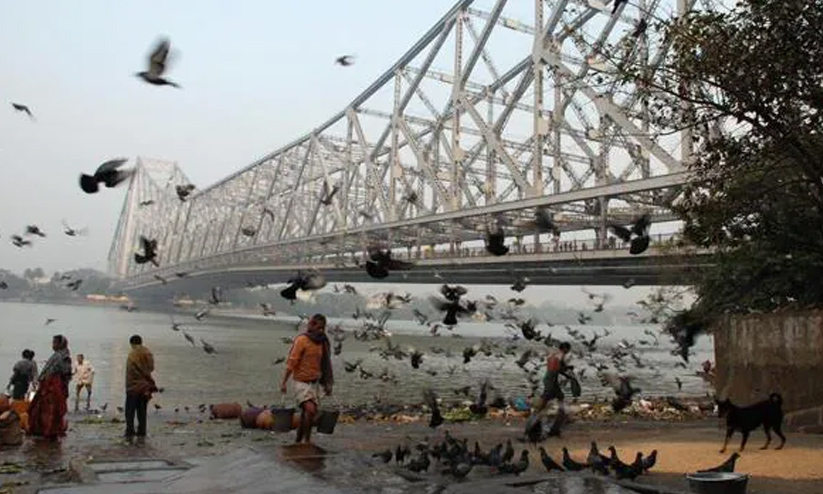 സ്ത്രീകൾക്കെതിരായ അതിക്രമം: ബംഗാൾ ഡി.ജി.പി നേരിട്ട് ഹാജരാകണമെന്ന് വനിത കമീഷൻ സ്ത്രീകൾക്കെതിരായ അതിക്രമം: ബംഗാൾ ഡി.ജി.പി നേരിട്ട് ഹാജരാകണമെന്ന് വനിത കമീഷൻ