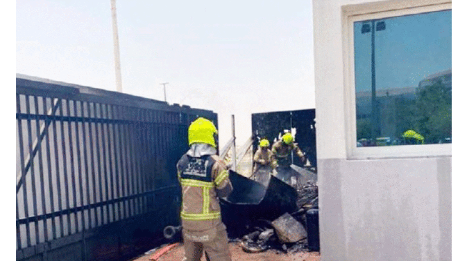 സ്​കൂളിൽ തീപിടിത്തം സിവിൽ ഡിഫൻസ്​ തീയണച്ചു