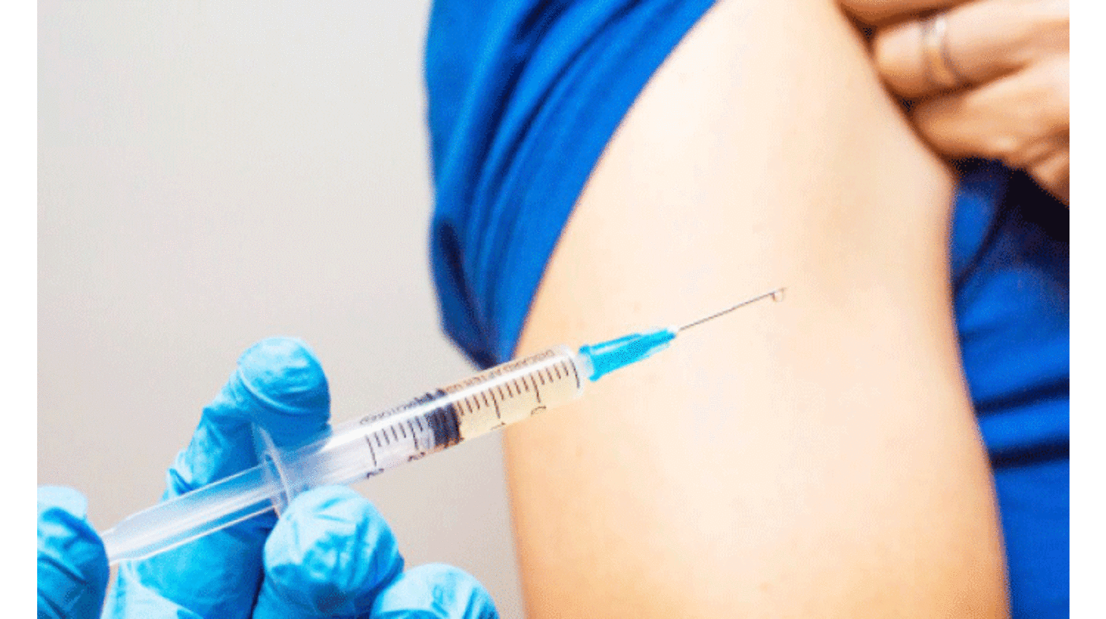 12ാം ക്ലാ​സ്​ വി​ദ്യാ​ർ​ഥി​ക​ളു​ടെ വാ​ക്​​സി​നേ​ഷ​ൻ നാ​ളെ മു​ത​ൽ