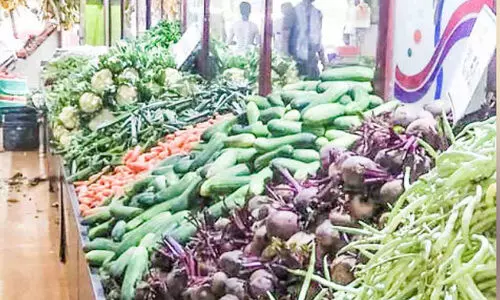 തമിഴ്​നാട്ടിലും ലോക്​ഡൗൺ; പച്ചക്കറി വരവ്​ പ്രതിസന്ധിയിൽ, സ്​റ്റോക്ക്​ രണ്ട്​ ദിവസത്തേക്ക്​ മാത്രം