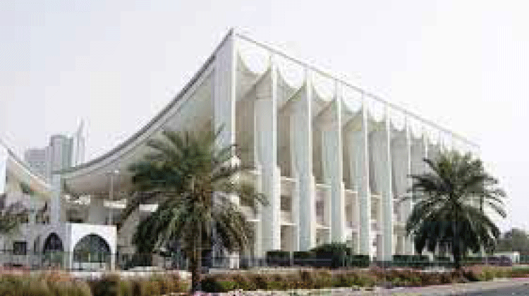 സ​ർ​ക്കാ​ർ വി​ട്ടു​നി​ന്നു; വീ​ണ്ടും പാ​ർ​ല​മെൻറ്​ യോ​ഗം മു​ട​ങ്ങി