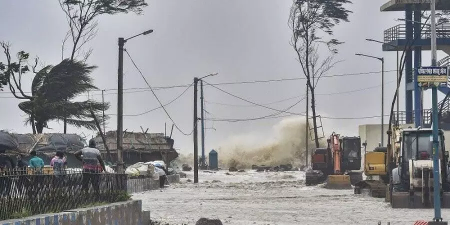 യാസ്​ ബംഗാളിൽ ബാധിച്ചത്​ ഒരു കോടി ആളുകളെ; മൂന്നു ലക്ഷം വീടുകൾക്ക്​ കേടു പറ്റിയെന്ന്​ മമത ബാനർജി