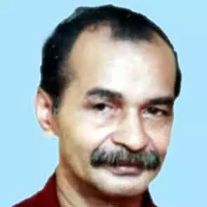 രാ​ധാ​കൃ​ഷ്ണ​ൻ നാ​യ​ർ