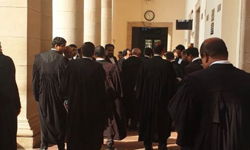 സർക്കാർ അഭിഭാഷകരുടെ നിയമനം: ഒറ്റത്തവണയിലെ അനിശ്ചിതത്വത്തിനിടയിൽ ചരടുവലികൾ സജീവം