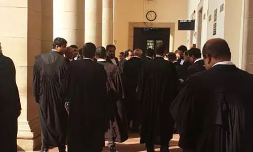 സർക്കാർ അഭിഭാഷകരുടെ നിയമനം: ഒറ്റത്തവണയിലെ അനിശ്ചിതത്വത്തിനിടയിൽ ചരടുവലികൾ സജീവം