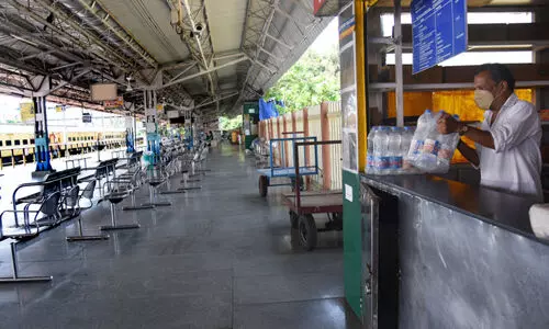 kozhikode railway station platform