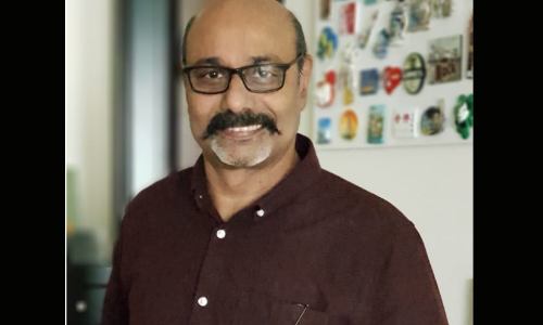 ഗൾഫ്​ ന്യൂസ്​ അസിസ്​റ്റൻറ്​ എഡിറ്റർ സന്തോഷ്​ കുമാർ ദുബൈയിൽ നി​ര്യാതനായി