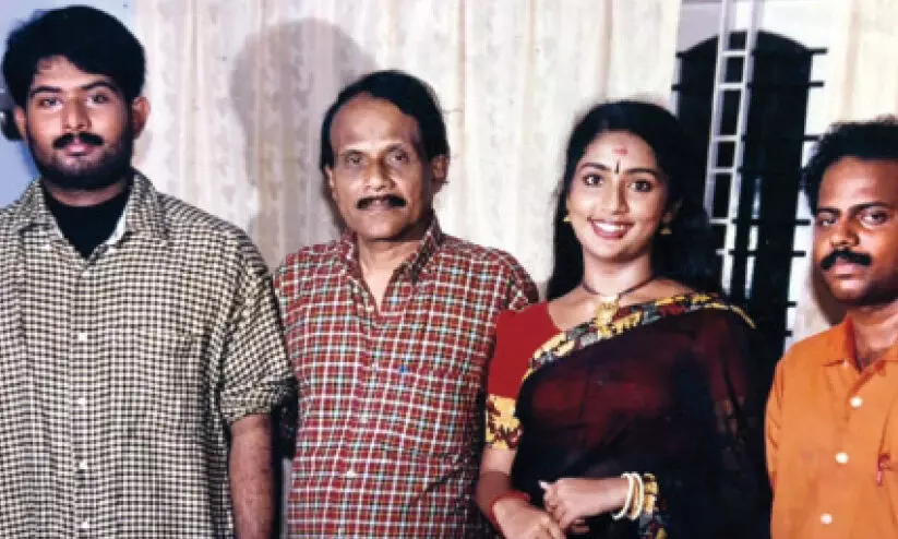 ഡിനു ഡെന്നീസ്, കലൂർ ഡെന്നീസ്, നവ്യ നായർ, സുരേഷ് കണ്ണൻ