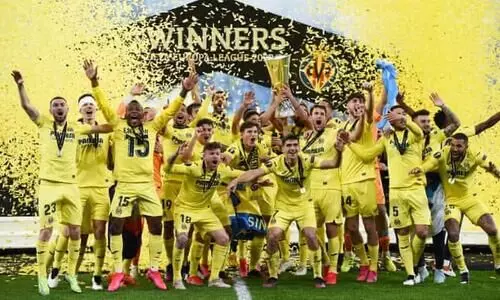 ഗോളിയെ പിടിച്ച് ഗോളി; യൂറോപ ലീഗ് കിരീടം സ്പെയിനിലേക്ക് ഗോളിയെ പിടിച്ച് ഗോളി; യൂറോപ ലീഗ് കിരീടം സ്പെയിനിലേക്ക്