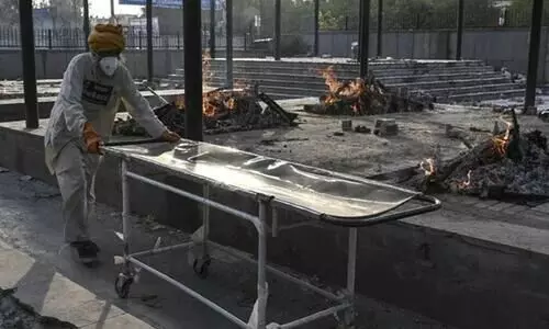 കോവിഡ്​ മരണം: ഇന്ത്യയുടെ കണക്ക്​ തെറ്റെന്ന്​ ന്യൂയോർക്ക് ടൈംസ്; റിപ്പോർട്ട് അടിസ്ഥാനരഹിതമെന്ന്​ കേന്ദ്രം