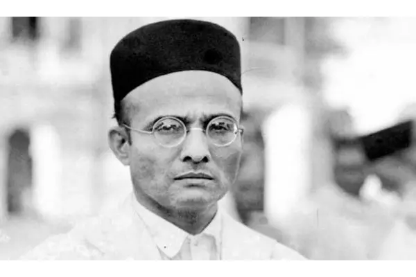 സവർക്കറുടെ ഫോട്ടോയെ ചൊല്ലി സംഘർഷം: നാല് എസ്.ഡി.പി.ഐ പ്രവർത്തകർ അറസ്റ്റിൽ സവർക്കറുടെ ഫോട്ടോയെ ചൊല്ലി സംഘർഷം: നാല് എസ്.ഡി.പി.ഐ പ്രവർത്തകർ അറസ്റ്റിൽ