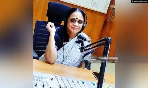 ദിൽ സെ ദിൽ തക്​ പാടാം ഞാനൊരു വിരഹഗാനം...  ആകാശവാണിയിലെ ജനപ്രിയ അവതാരക വി. പ്രീത വിരമിക്കുന്നു