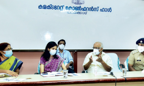 വീട്ടില്‍ ഒരാള്‍ക്ക്​ കോവിഡ്​ വന്നാലും ഗൃഹവാസ പരിചരണ കേന്ദ്രത്തിലേക്ക് മാറ്റും