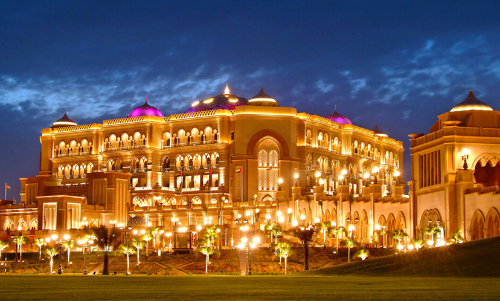 ആ​ഡം​ബ​ര​ത്തി​െ​ൻ​റ  അ​ബൂ​ദ​ബി​ക്കൊ​ട്ടാ​രം