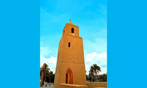 കൊ​ട്ടാ​ര​ക്കെ​ട്ടു​മാ​യി ഖ​സ്ർ അ​ൽ മു​വൈ​ജി