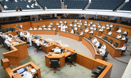 കോവിഡ്​ മുന്നണിപ്പോരാളികൾക്ക്​ ബോണസ്​:   പാർലമെൻറ്​ അംഗീകരിച്ചു