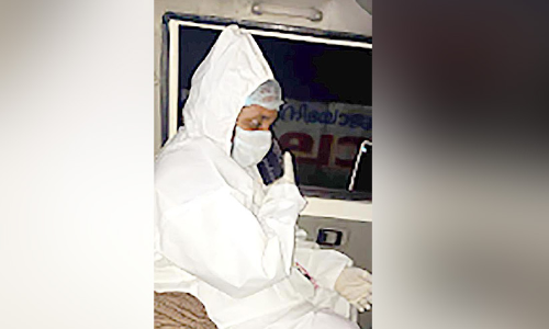 കോവിഡ്​ രോഗിക്ക്​ കൈത്താങ്ങായി മൈമൂനത്ത്​