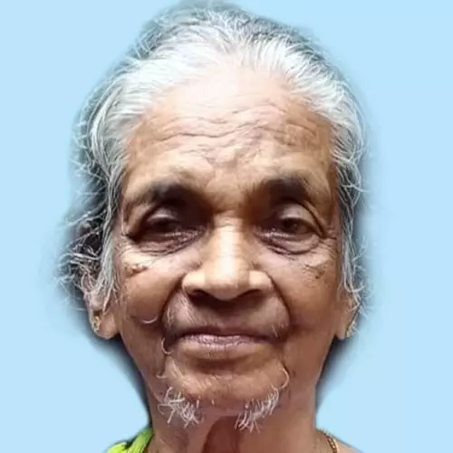 അ​മ്മി​ണി