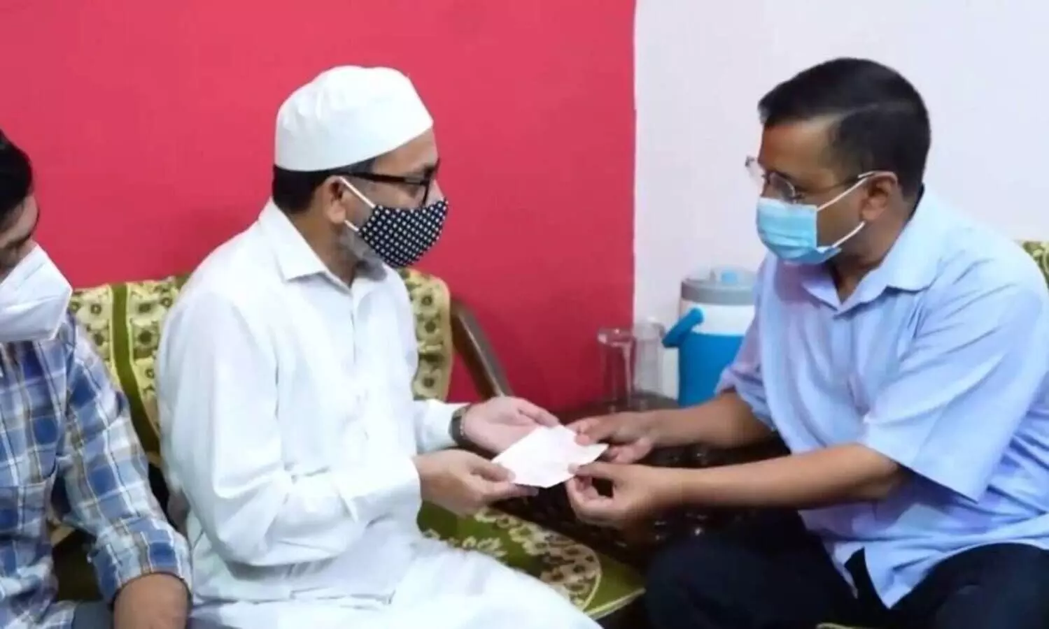 എ​​െൻറ മറ്റുമക്കളേയും രാജ്യ സേവനത്തിന്​ അയക്കാം; കോവിഡ്​ ബാധിച്ചുമരിച്ച ​യുവഡോക്​ടറുടെ പിതാവ്​ കെജ്​​രിവാളിനോട്​ ഉള്ളുരുകിപ്പറഞ്ഞു