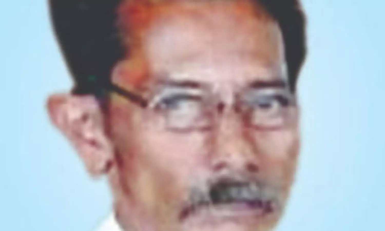 മി​നി​ലോ​റി​യി​ടി​ച്ച് സ്കൂ​ട്ട​ർ യാ​ത്രി​ക​ൻ   മ​രി​ച്ചു