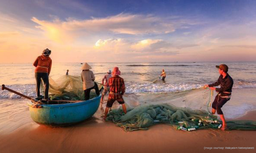 കോവിഡ് നിയന്ത്രണങ്ങൾ നീക്കാൻ വിസമ്മതിച്ചു;   ഉപദേഷ്​ടാവിന്​ നേരിടേണ്ടിവന്നത് പ്രതികാര നടപടി