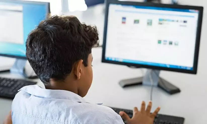 വീടുകളിലല്ലാതെ പൊതുപഠന കേന്ദ്രങ്ങളെ ആശ്രയിക്കുന്നവർ 10,267; ഓൺലൈൻ പഠനസൗകര്യമില്ലാതെ ജില്ലയിൽ 1144 വിദ്യാർഥികൾ വീടുകളിലല്ലാതെ പൊതുപഠന കേന്ദ്രങ്ങളെ ആശ്രയിക്കുന്നവർ 10,267; ഓൺലൈൻ പഠനസൗകര്യമില്ലാതെ ജില്ലയിൽ 1144 വിദ്യാർഥികൾ