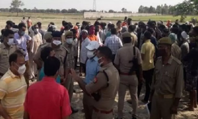 അലീഗഢ് വിഷമദ്യ ദുരന്തം: മരണം 25 ആയി അലീഗഢ് വിഷമദ്യ ദുരന്തം: മരണം 25 ആയി